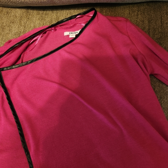 DKNY Women's Pink Open Front Sweater? - Picture 2 of 5